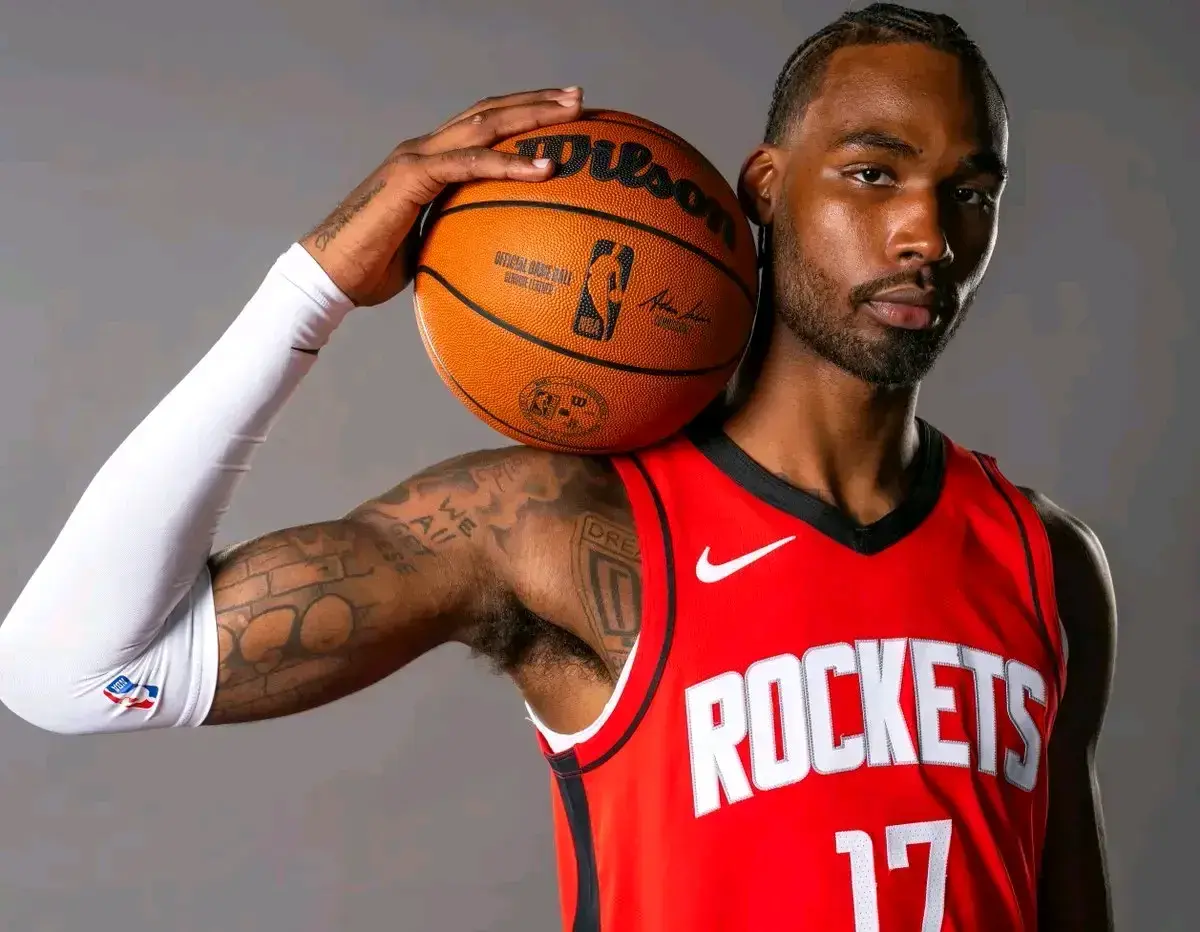 第六, 薪的合同, Athle