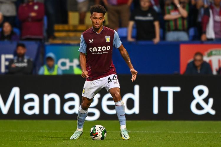 场比赛, 腿筋问题缺 场比赛, 腿筋问题缺