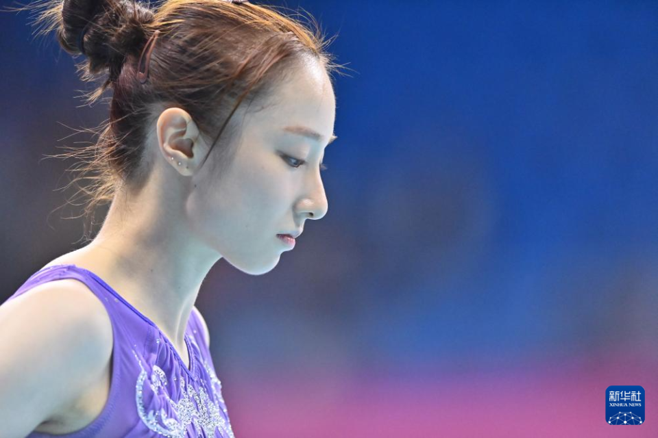 jUoIq, 馆举行 jUoIq, 馆举行